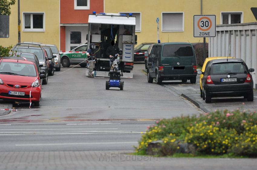 Kofferbombe entschaerft Koeln Graeffstr Subbelratherstr P044.JPG